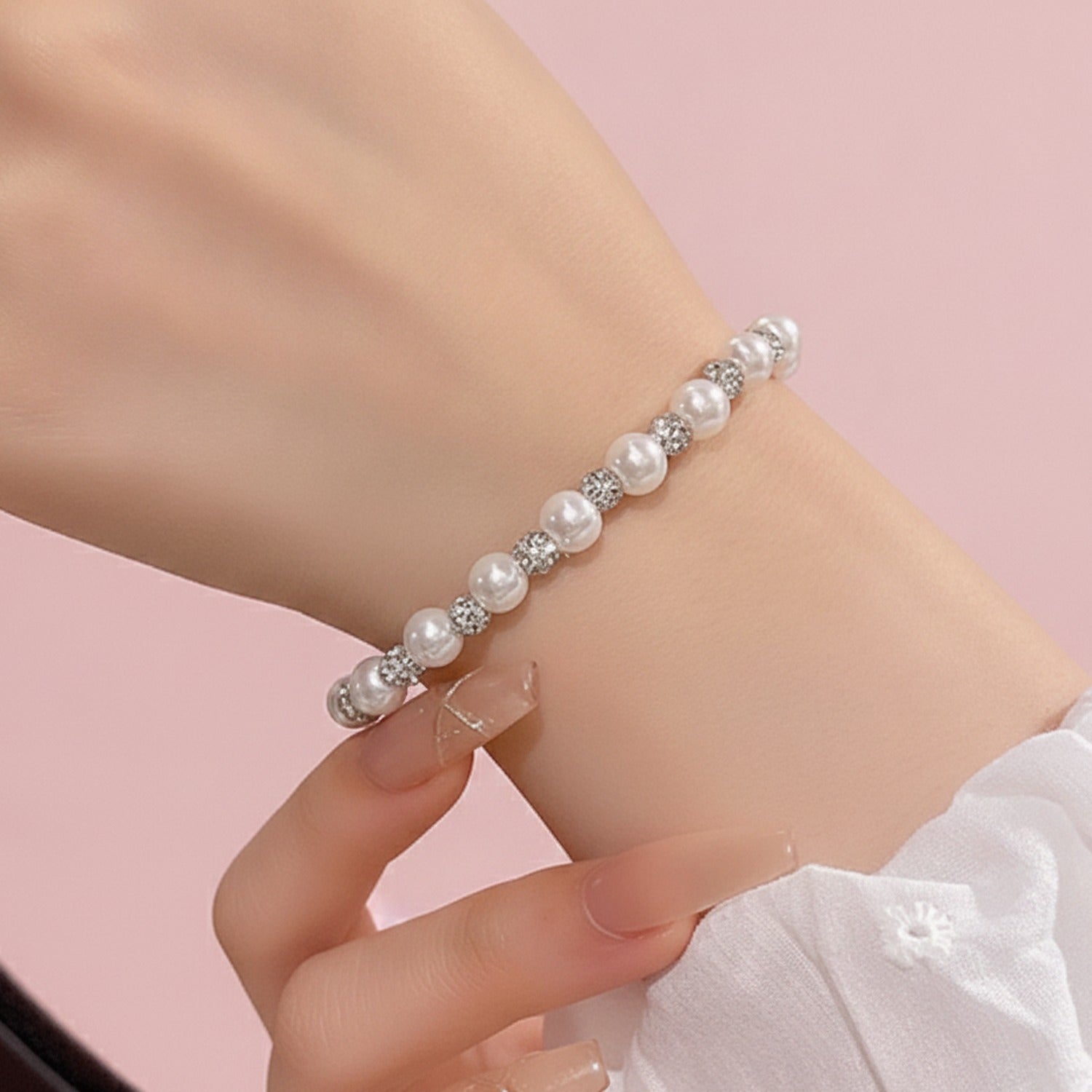 Pearl Beaded Bracelet With Rhinestone Spacers
