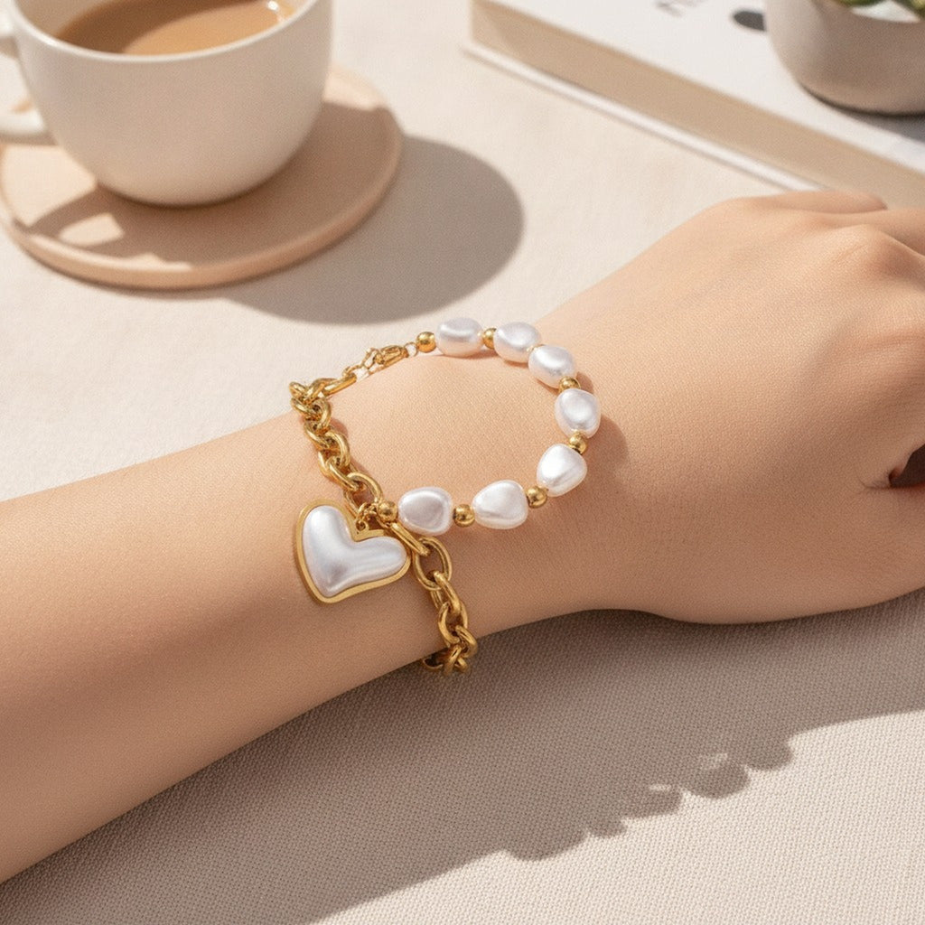 Trendy Pearl and Chunky Chain Heart Bracelet – jewelry (view 2)