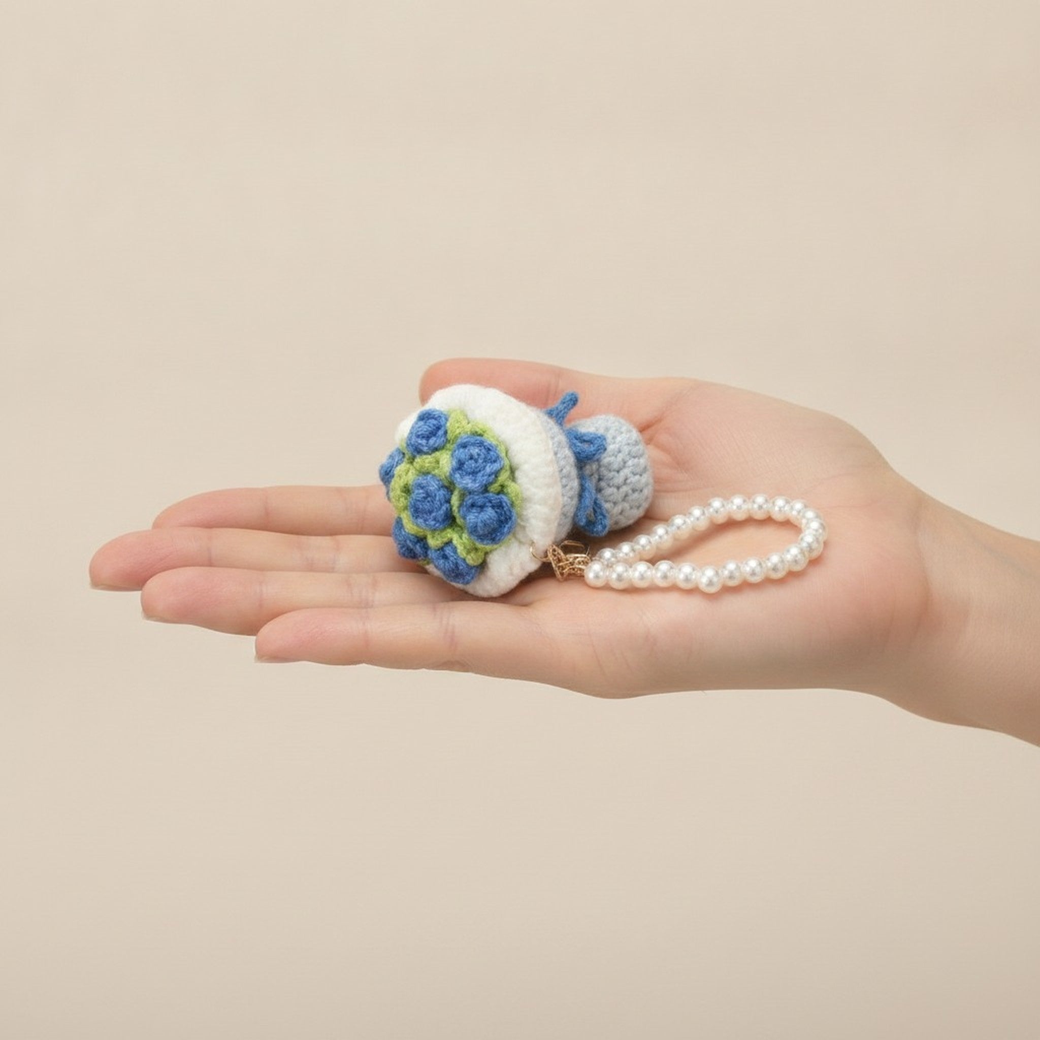 Knitted Rose Pouch Pearl Wristlet – bags & wallets (view 7)