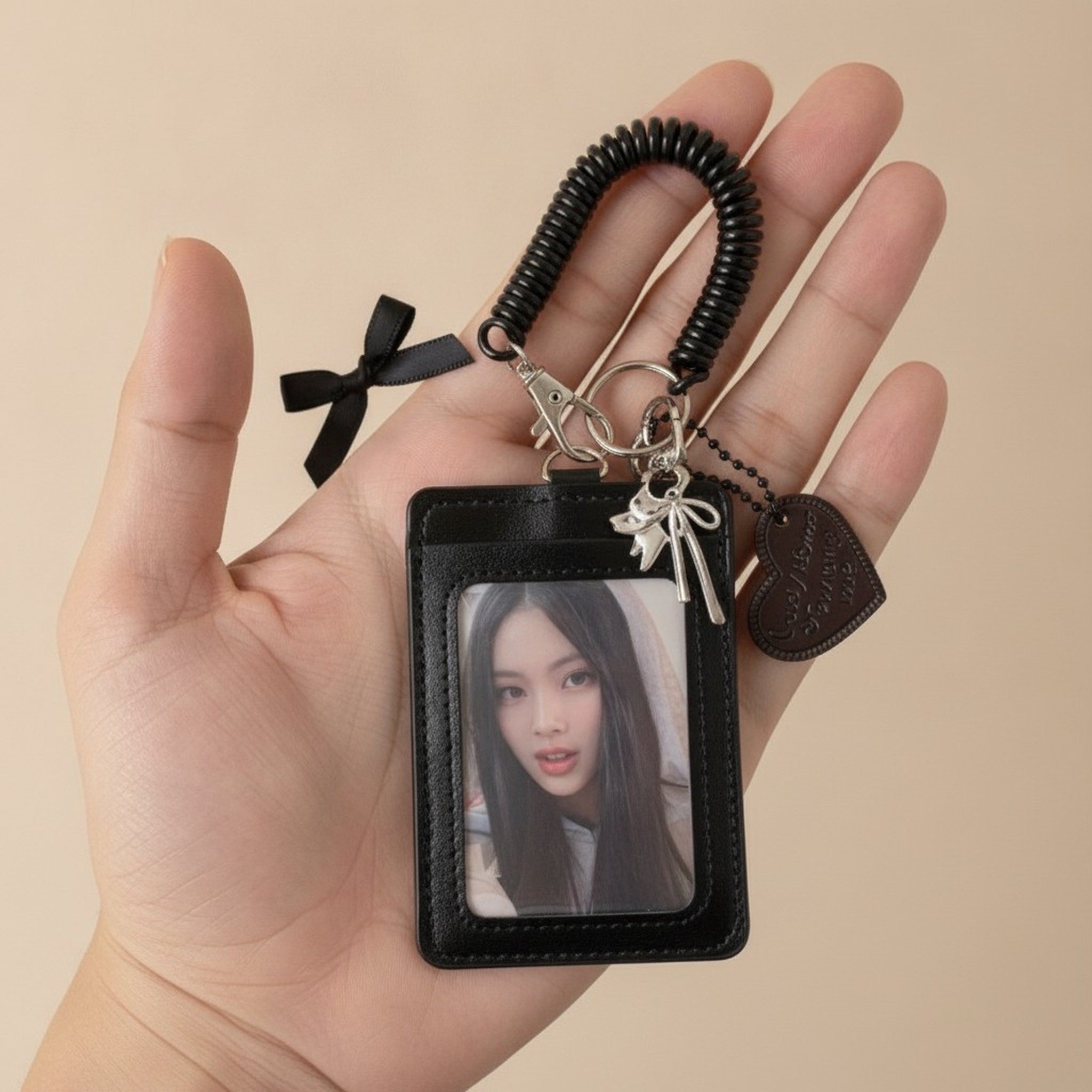Cute Spiral Keychain Photocard Holder Set – bags & wallets (view 3)