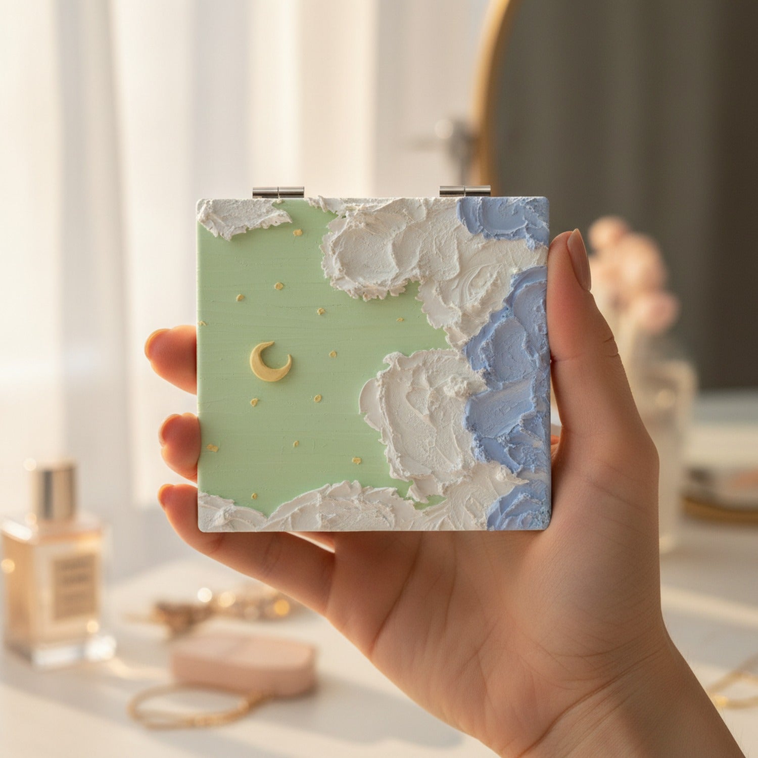 Textured Pastel Makeup Palette With Moon Charm