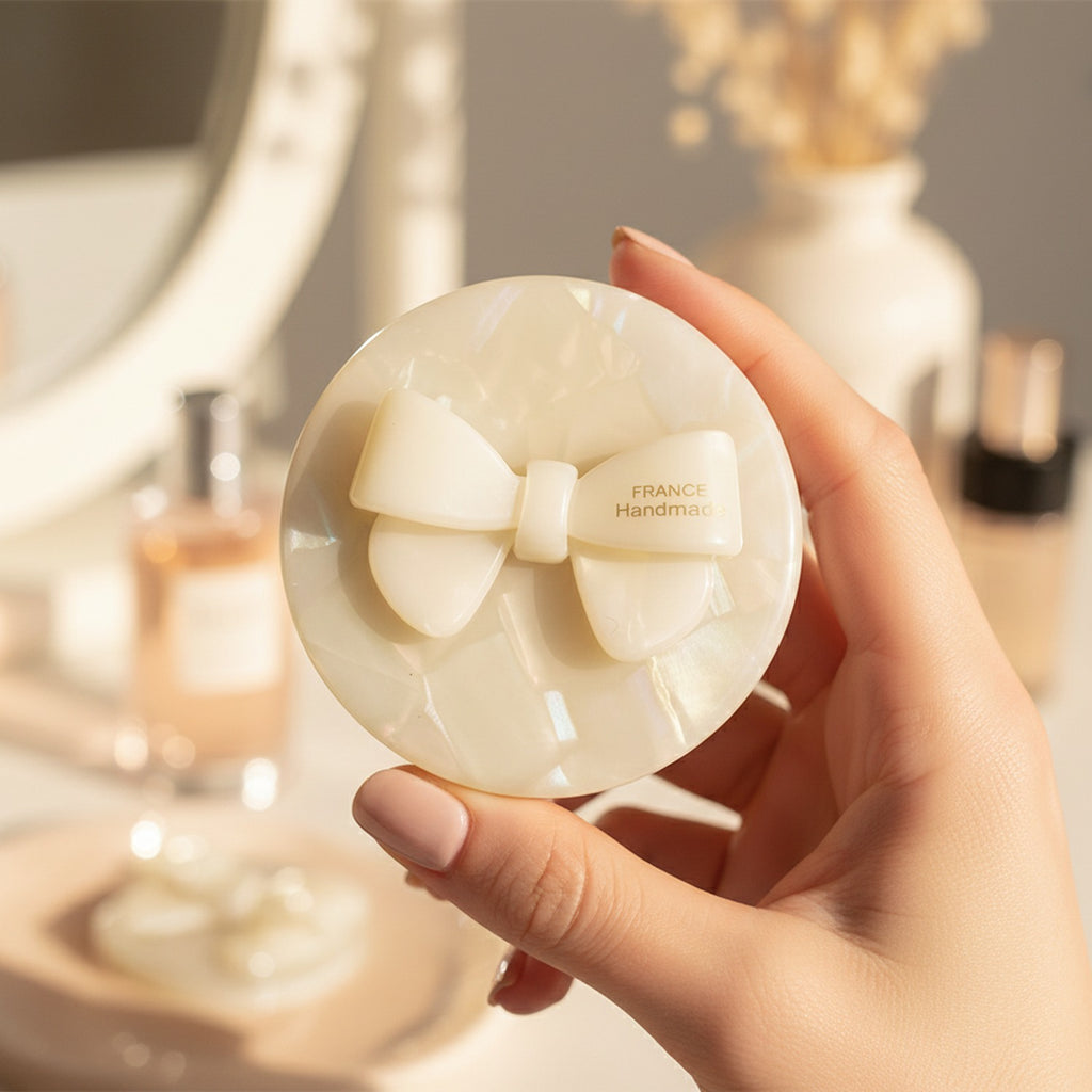 Cream Bow Compact Mirror - Handmade France – Korean beauty tool (view 3)
