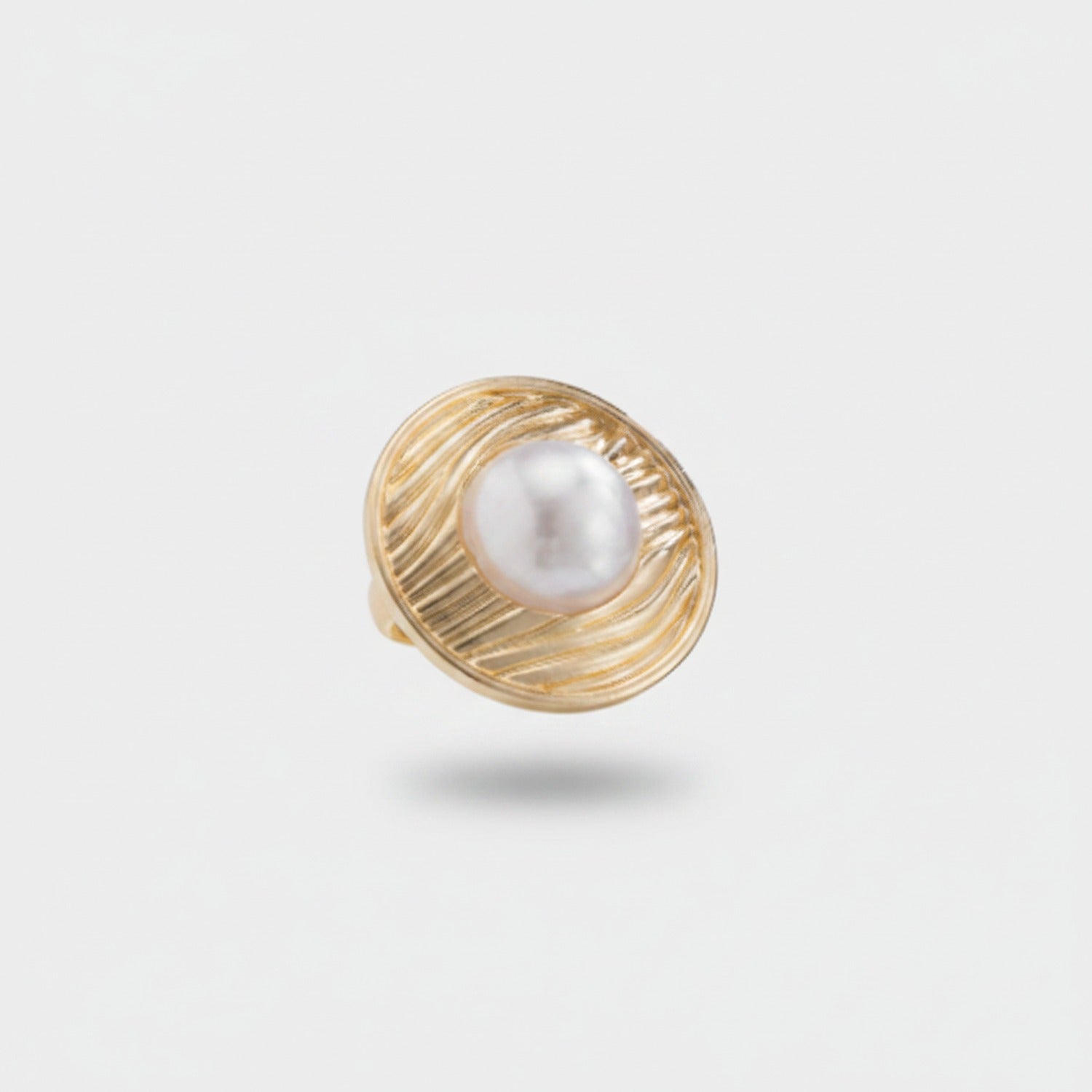 Pearl Gold Textured Statement Ring