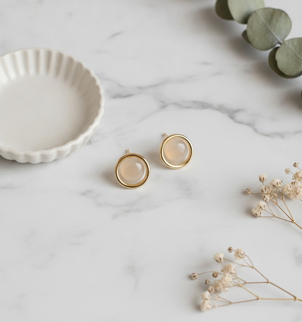 Pearl Round Gold Stud Earrings – jewelry (view 2)