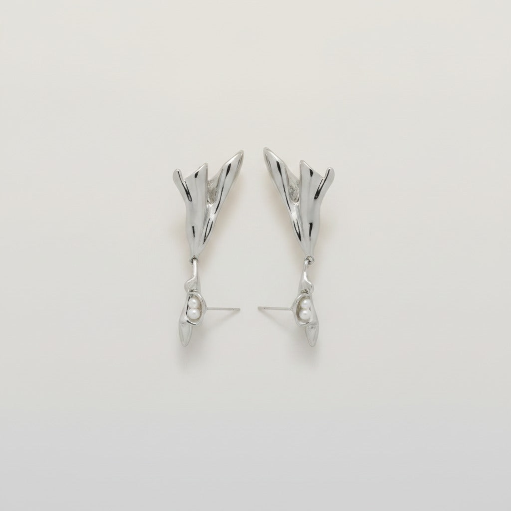 Organic Pearl Drop Dangle Earrings – jewelry (view 1)