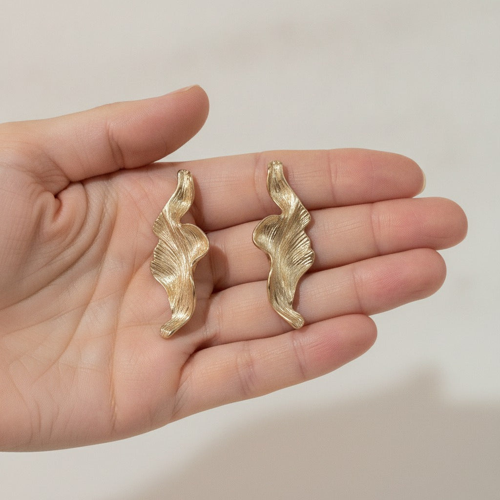 Wavy Textured Drop Earrings – jewelry (view 3)