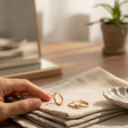Chic Knot Design Gold Hoop Earrings – jewelry (view 2)