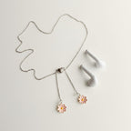 Magnetic Daisy Earbud Anti-Loss Chain – tech (view 1)
