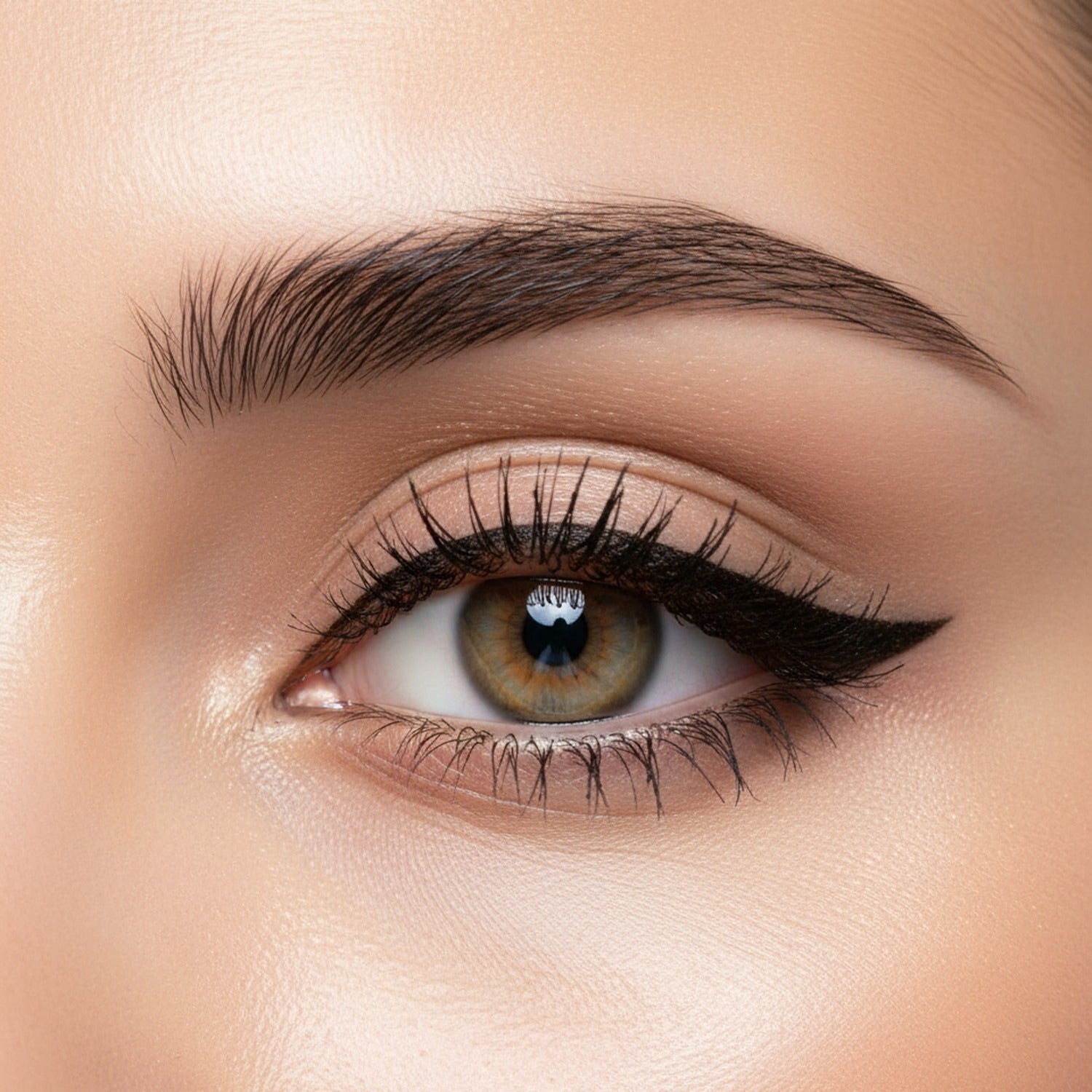 Black Precision Liquid Eyeliner Pen 24HR Wear