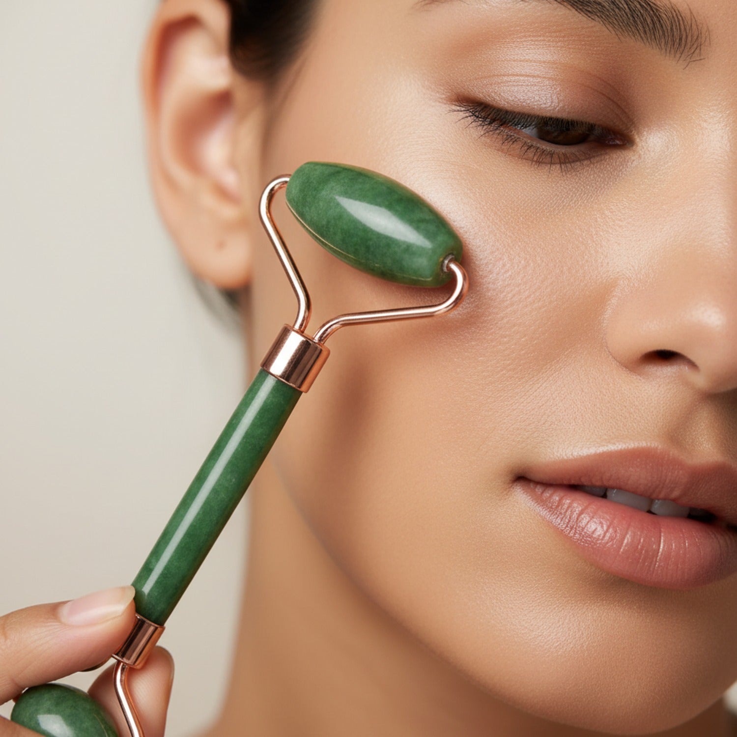 Jade Roller & Gua Sha Beauty Tool Set