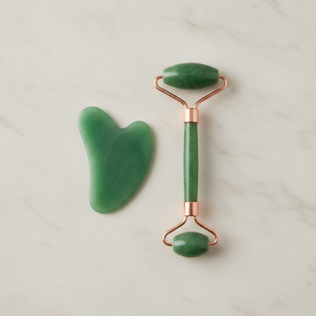 Jade Roller & Gua Sha Beauty Tool Set – Korean beauty tool (view 2)