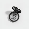 Magnetic Lashes With Mirror Case – Korean beauty tool (view 1)