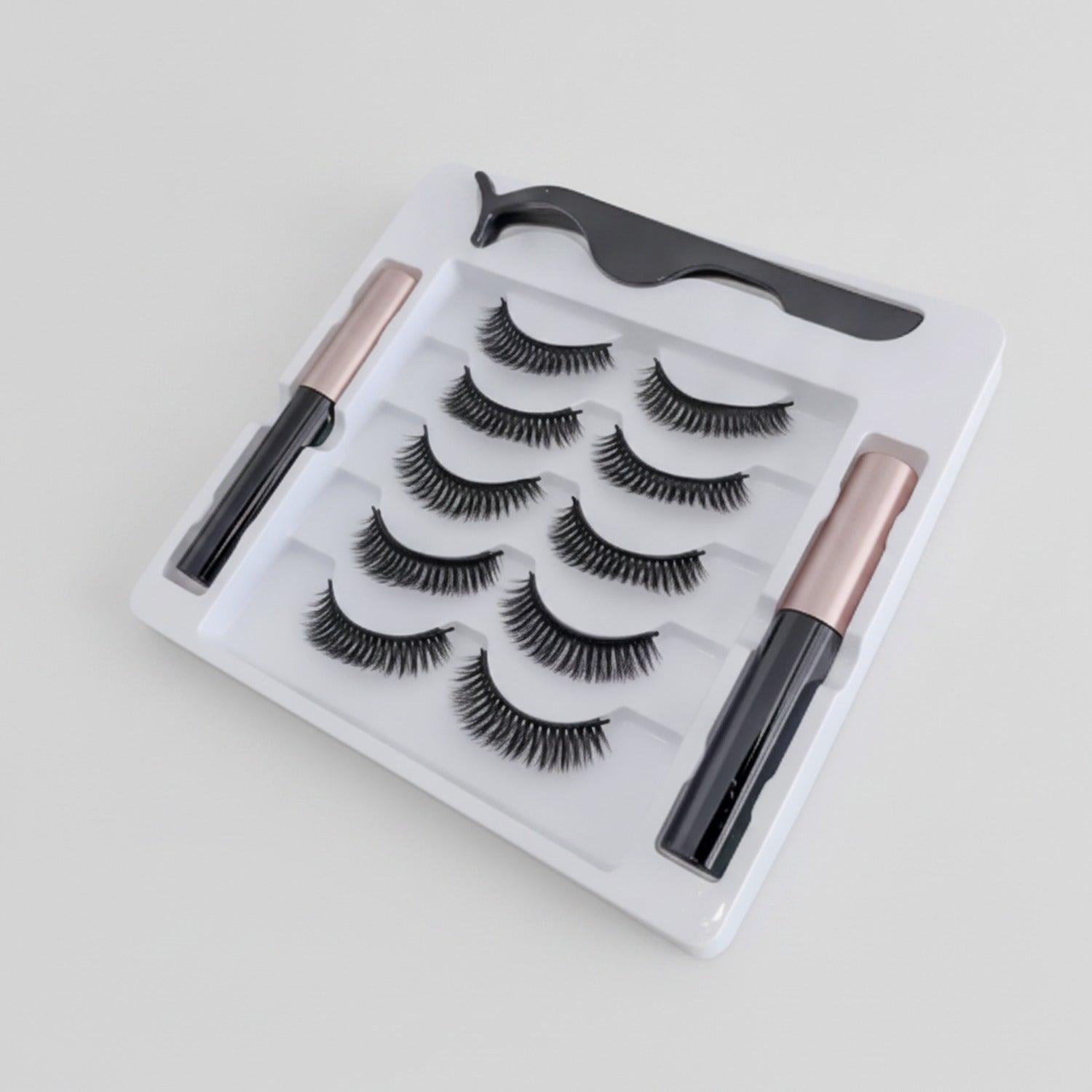 Magnetic False Eyelashes Kit With Eyeliner