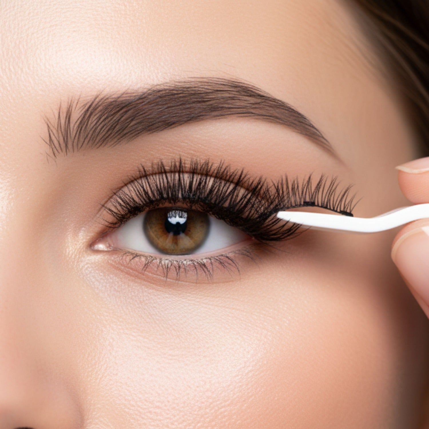 Magnetic False Eyelashes with Mirror Case