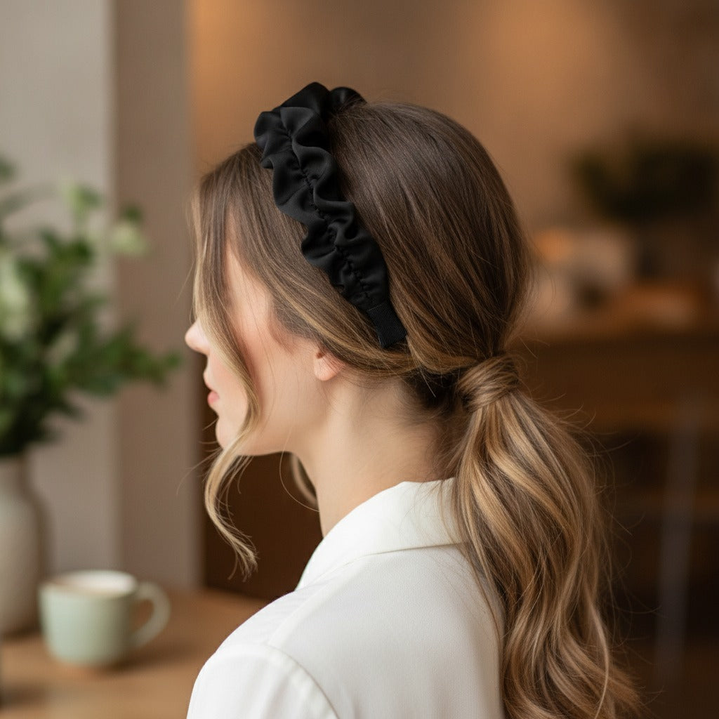 Ruched Fabric Padded Headband - Black Intestine Ruffle 6cm – hair accessories (view 2)