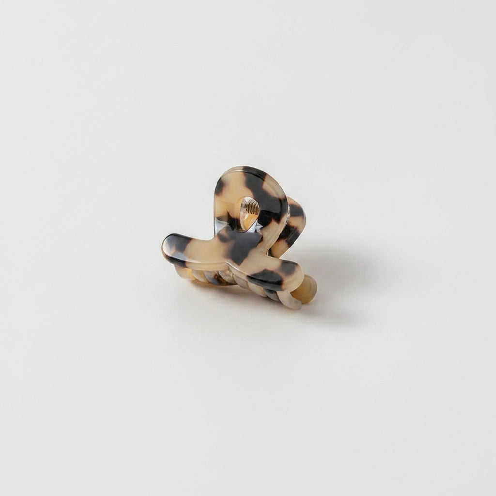 Translucent Jade Flower Hair Claw Clip - Tortoiseshell 3cm