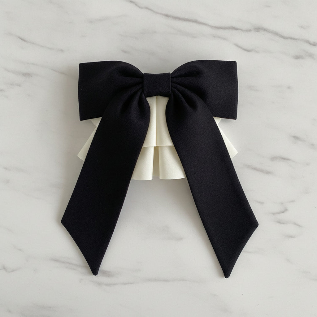 Black Ruffle Claw Hair Clip Cream – hair accessories (view 2)