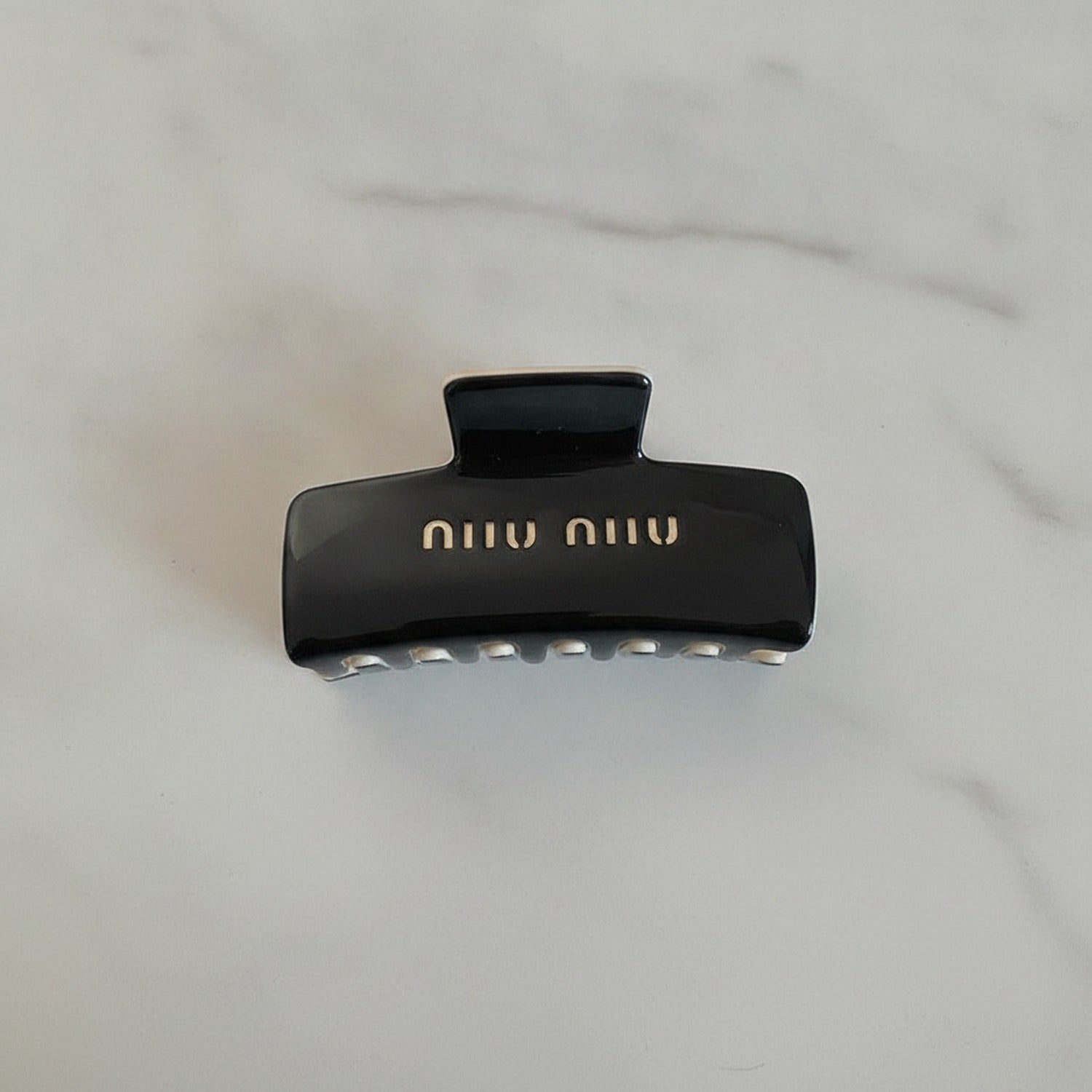 Black Minimalist Hair Claw Clip