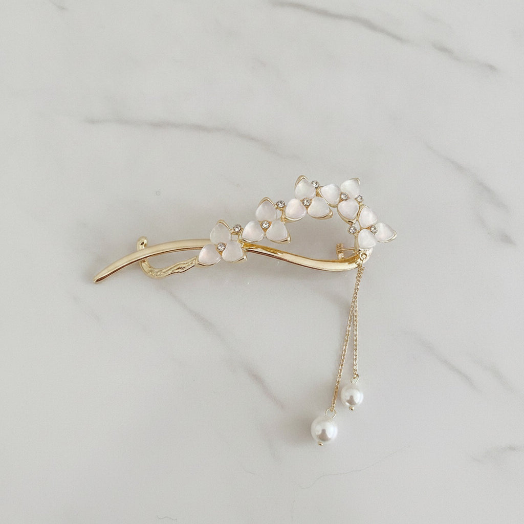 Pearl Charm Flower Hair Claw Gold – hair accessories (view 2)