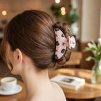 Heart Pearl Hair Claw Clip Black White – hair accessories (view 2)