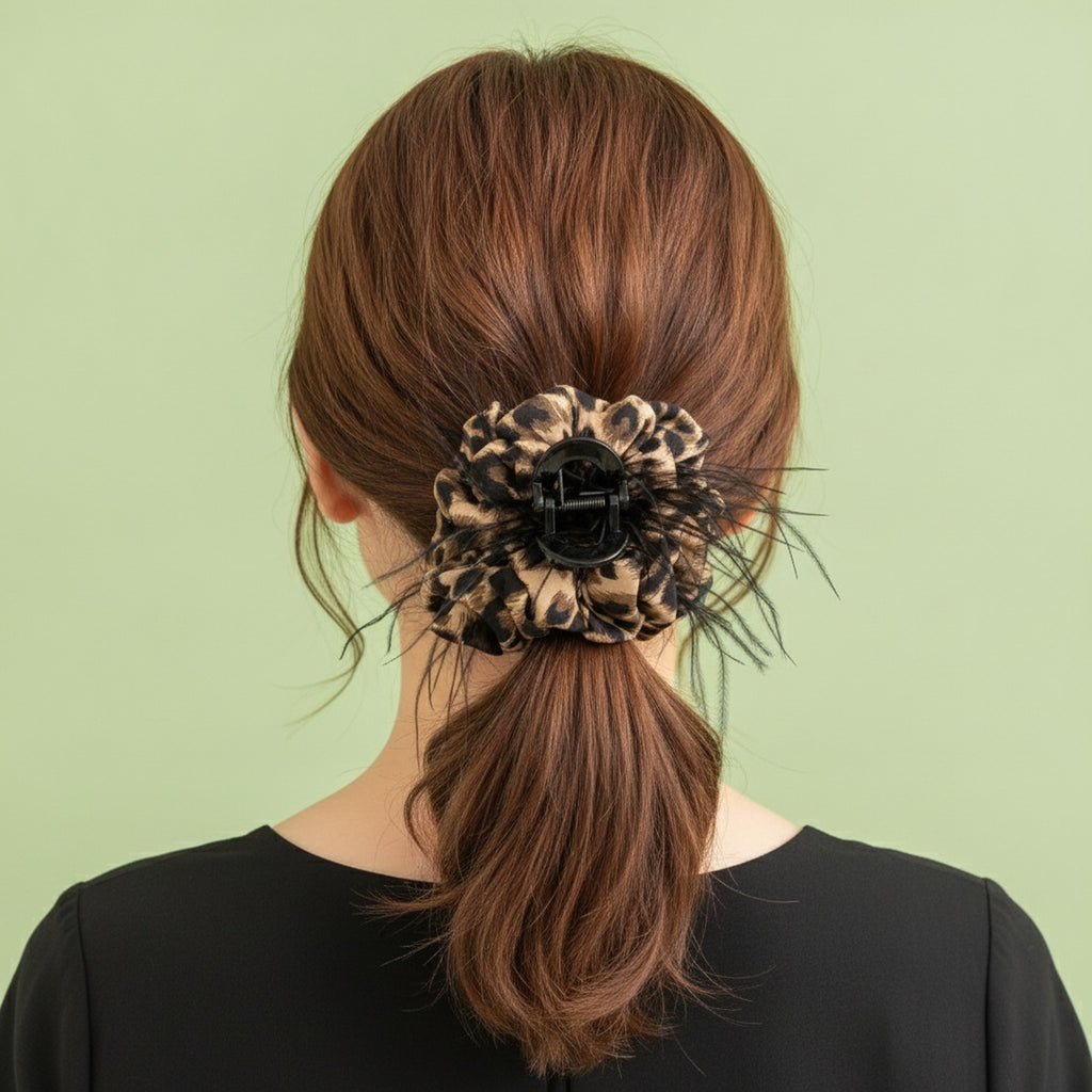 Brown Tortoiseshell Flower Hair Claw Clip – hair accessories (view 2)