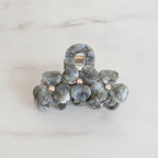 Flower Beaded Resin Hair Claw - Gray Black 9.1cm