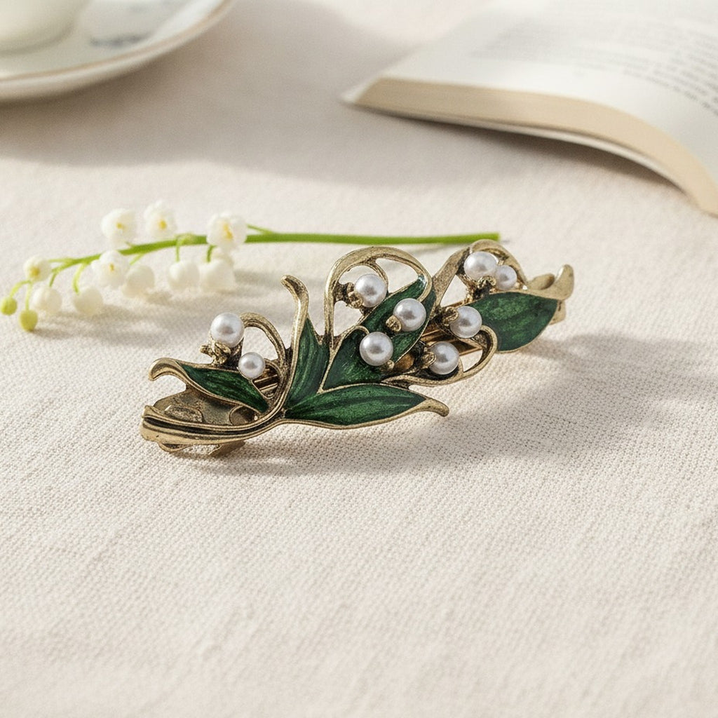 Vintage Style Leaf Pearl Hair Barrette – hair accessories (view 2)