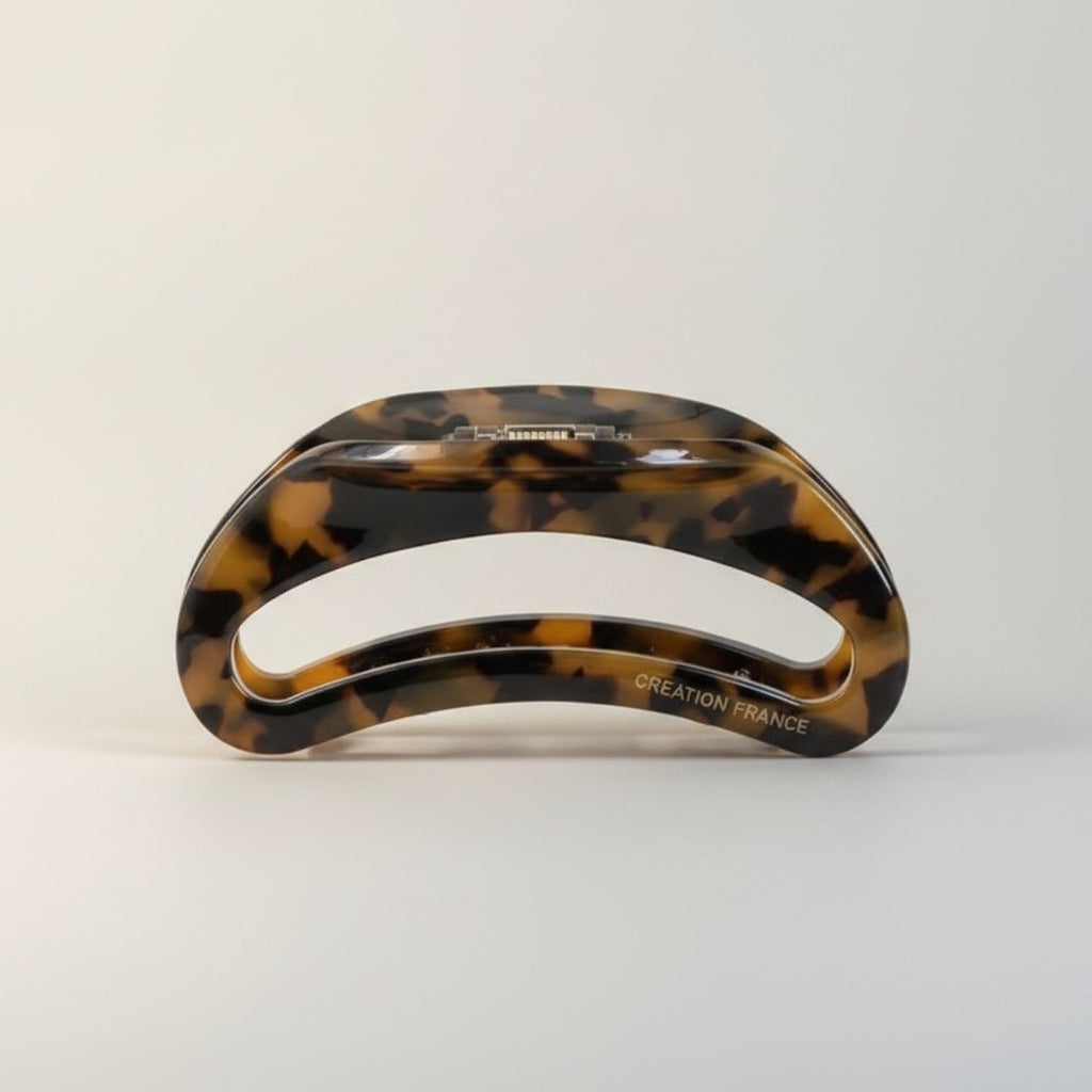 Chic French Creation Hair Claw Clip – hair accessories (view 2)