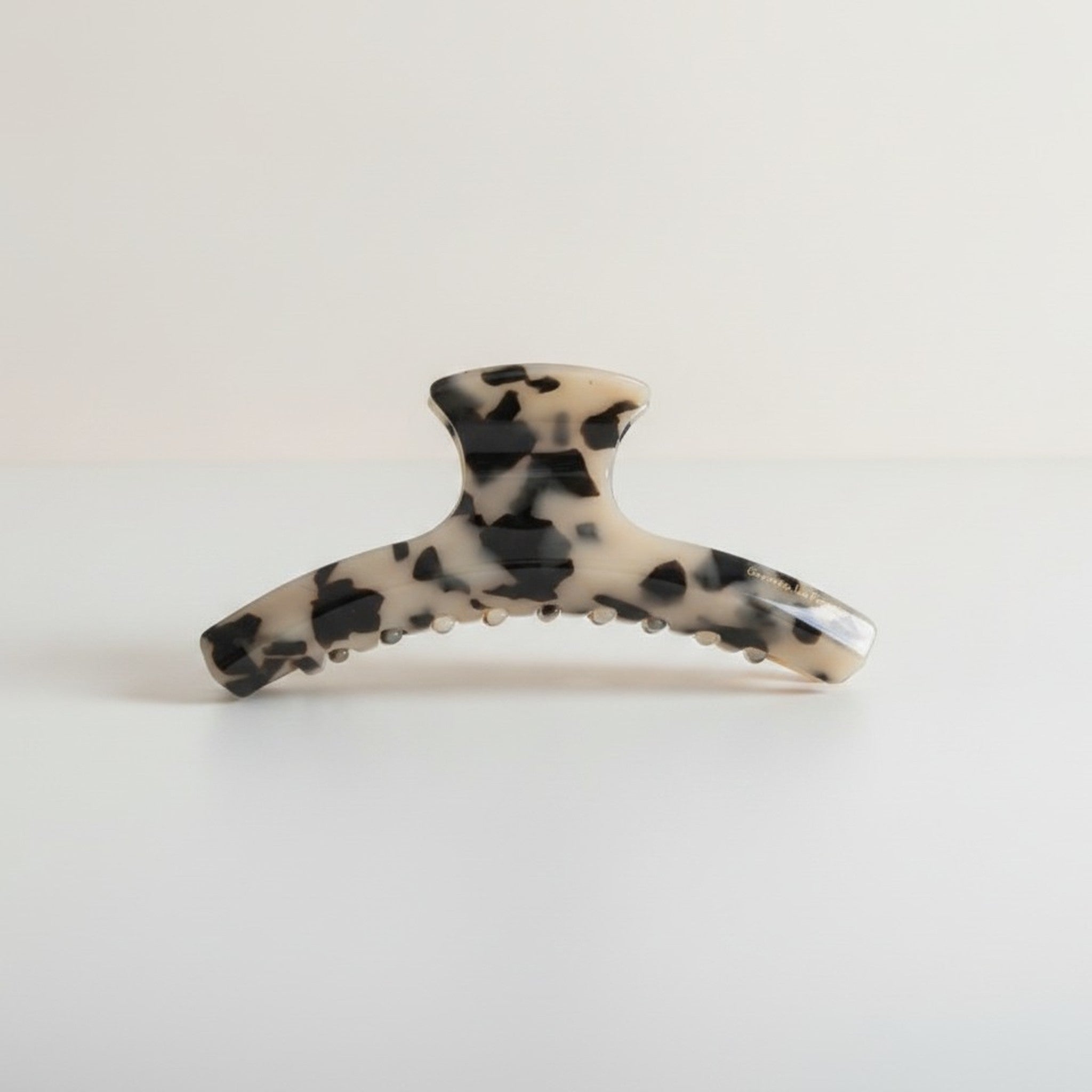 Chic Patterned Hair Claw Hair Accessory – hair accessories (view 1)