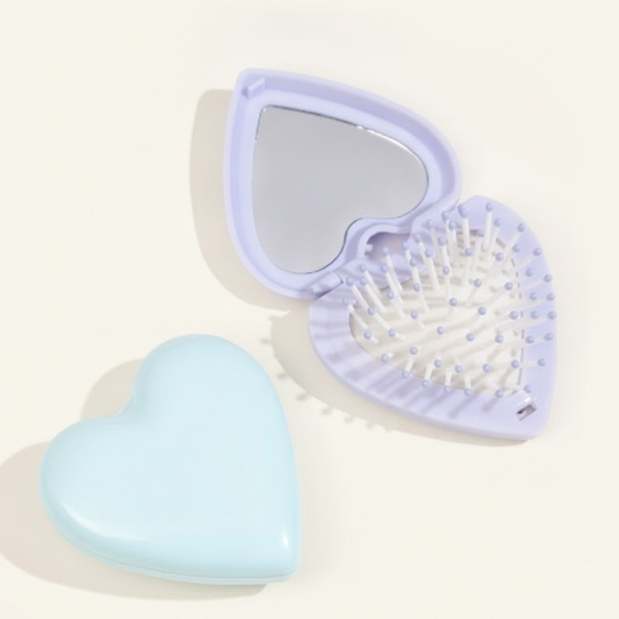 Heart Compact Mirror Hair Brush Set – Korean beauty tool (view 1)