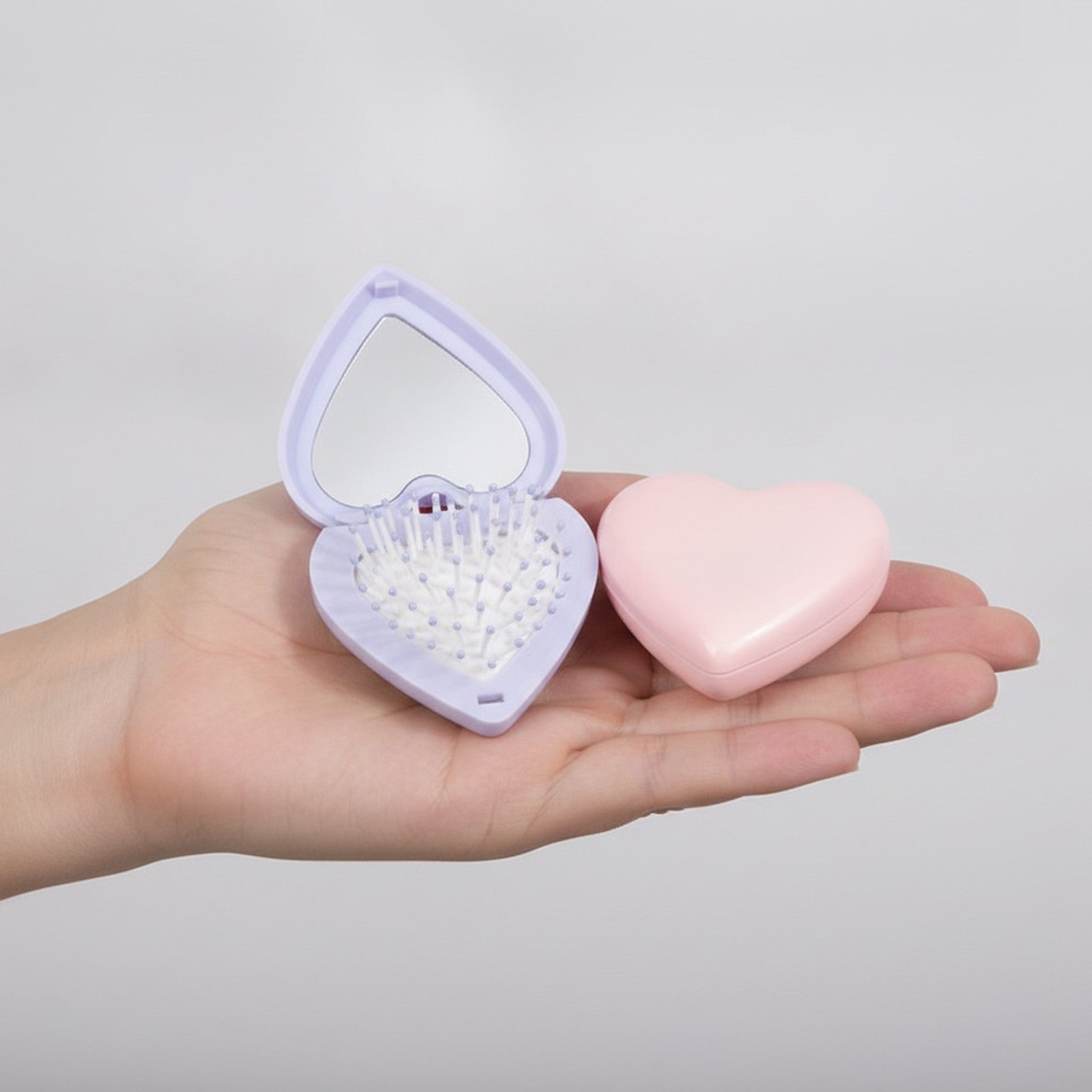 Heart Compact Mirror Hair Brush Set – Korean beauty tool (view 4)