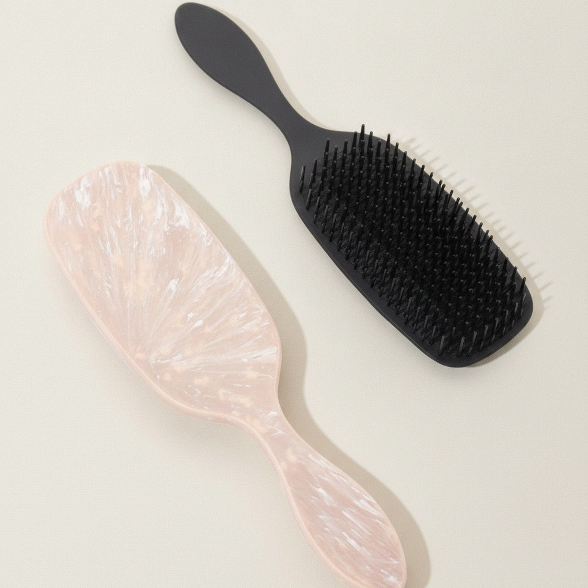 Professional Detangling Hair Styling Brush – Korean beauty tool (view 2)