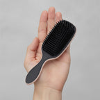 Professional Detangling Hair Styling Brush – Korean beauty tool (view 4)