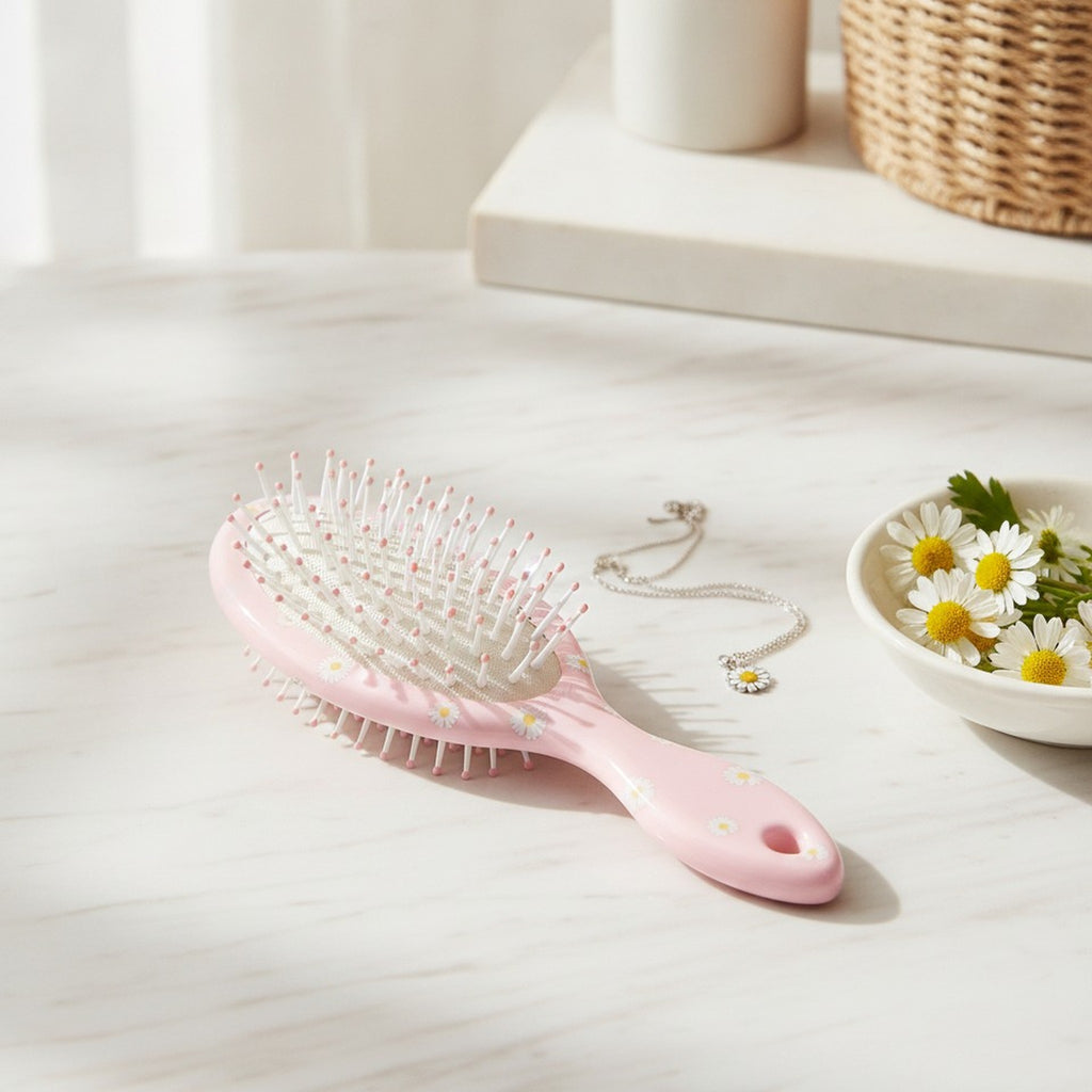 Daisy Patterned Oval Paddle Hairbrush – Korean beauty tool (view 3)