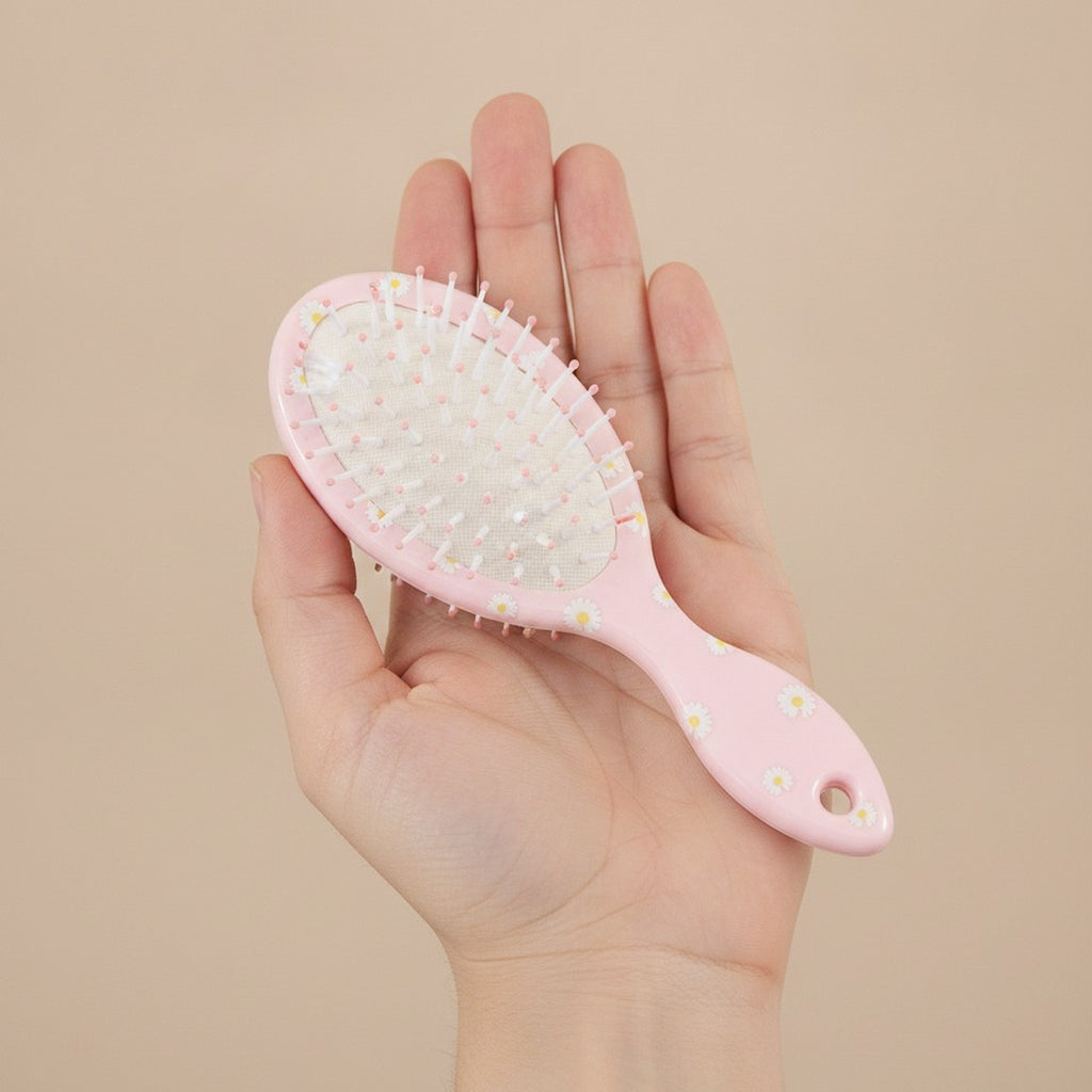 Daisy Patterned Oval Paddle Hairbrush – Korean beauty tool (view 4)