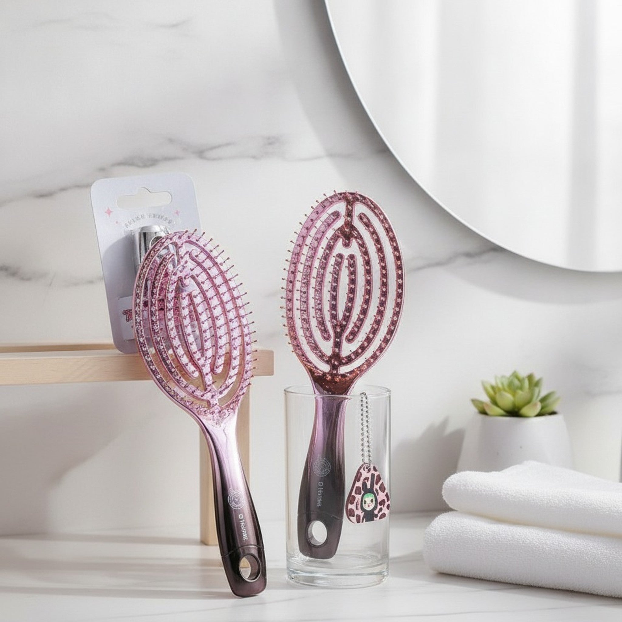 Hollow Design Detangling Hair Brush – Korean beauty tool (view 2)