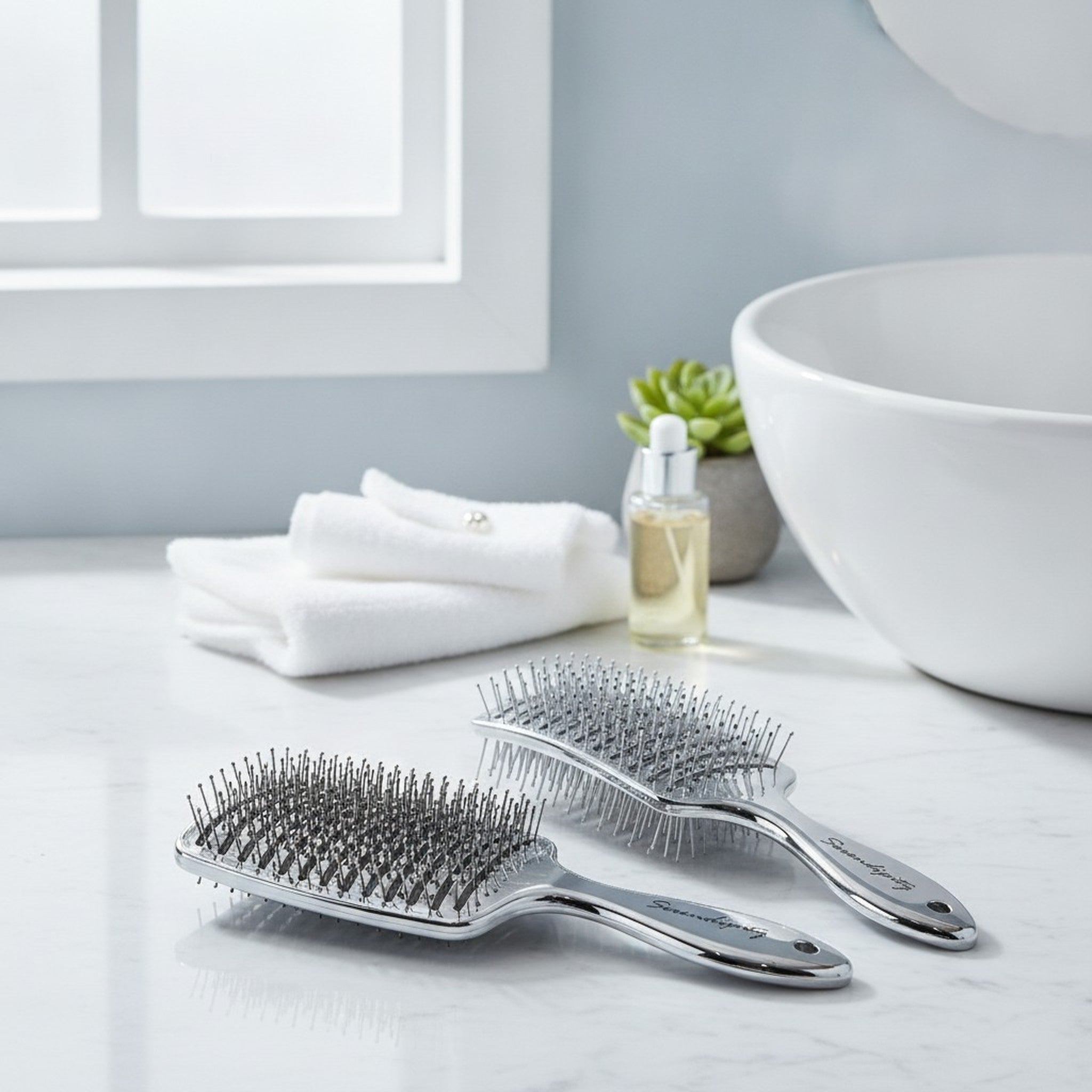 Premium Chrome Detangling Vent Hair Brushes – Korean beauty tool (view 6)