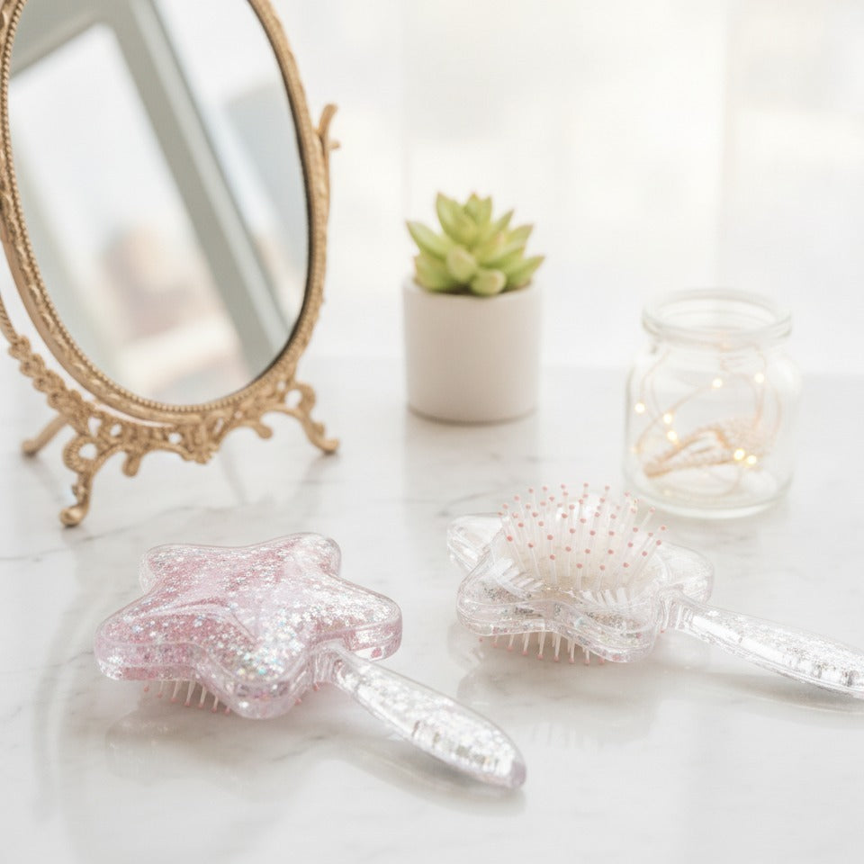 Star-Shaped Glitter Hair Brush With Beaded Handle – Korean beauty tool (view 2)