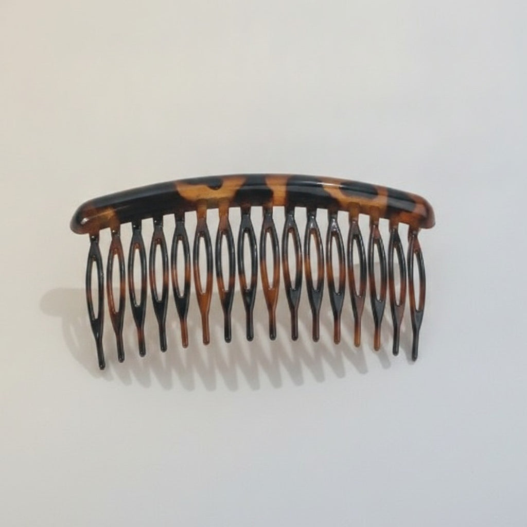 Classic Curved Hair Comb – hair accessories (view 4)