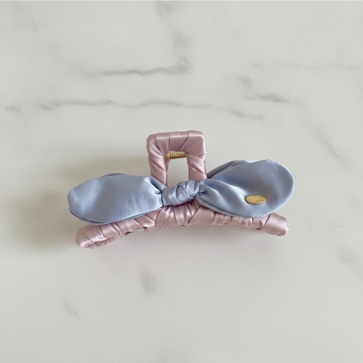 Quilted Hair Claw With Satin Bow