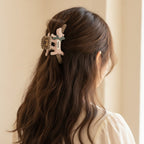 Pink Fuzzy Cat Hair Claw With Ribbon Bow – hair accessories (view 3)