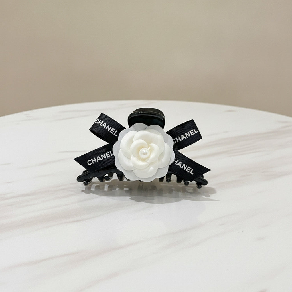 White Rose Black Bow Hair Claw Clip – hair accessories (view 2)