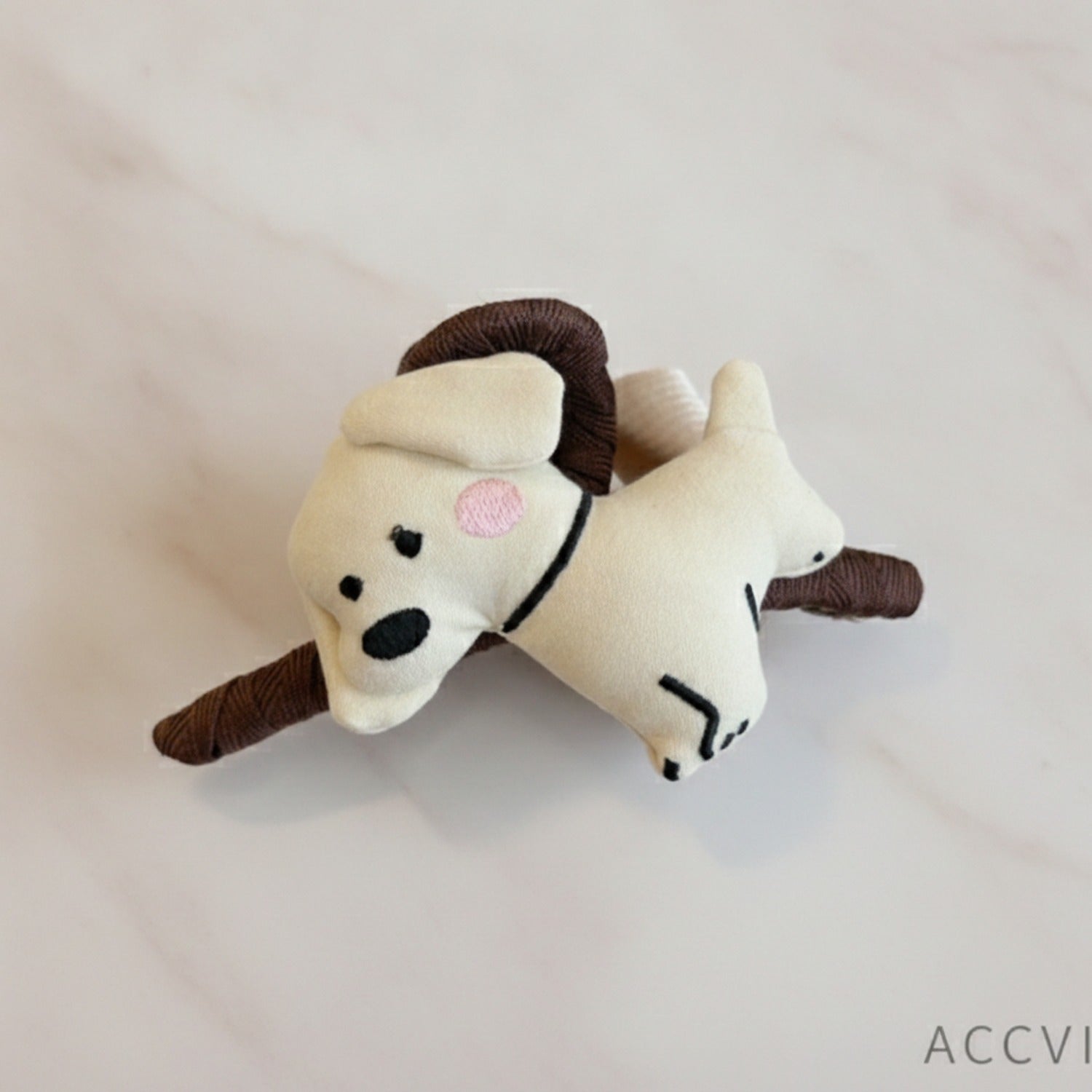 Cream Puppy Hair Claw Clip
