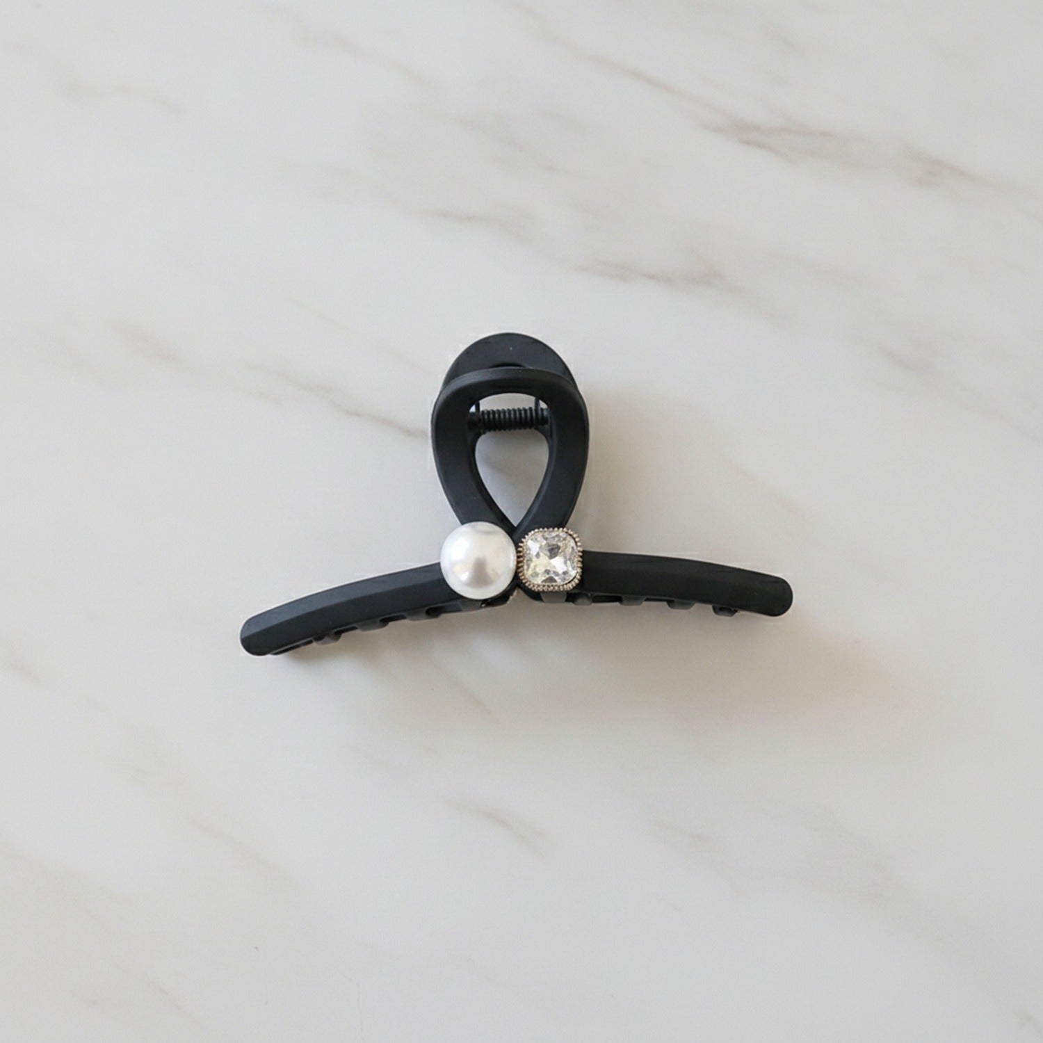 Black Pearl And Rhinestone Hair Claw Clip