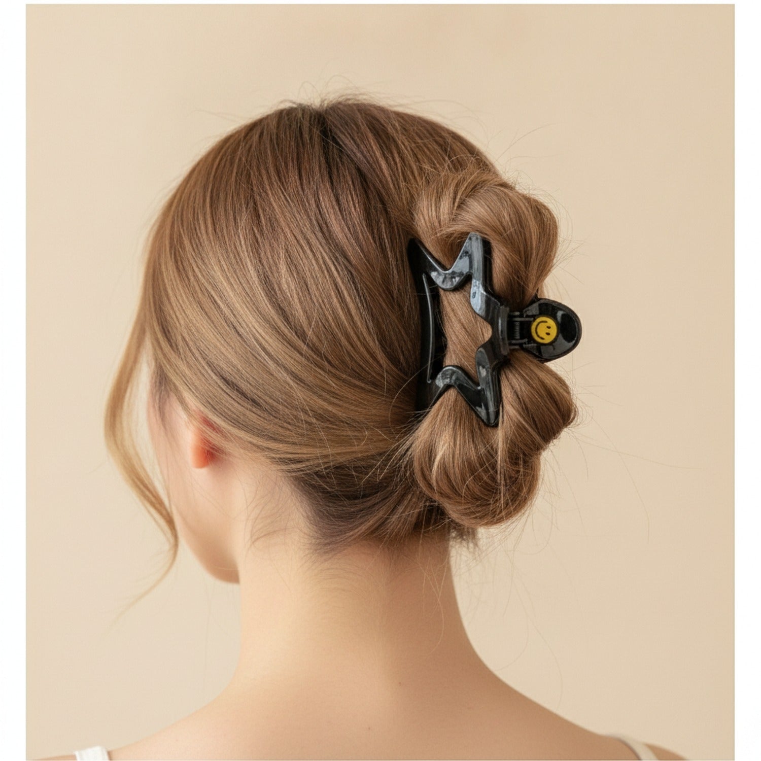 Black Star Hair Claw With Smiley Charm - Black Smiley Star