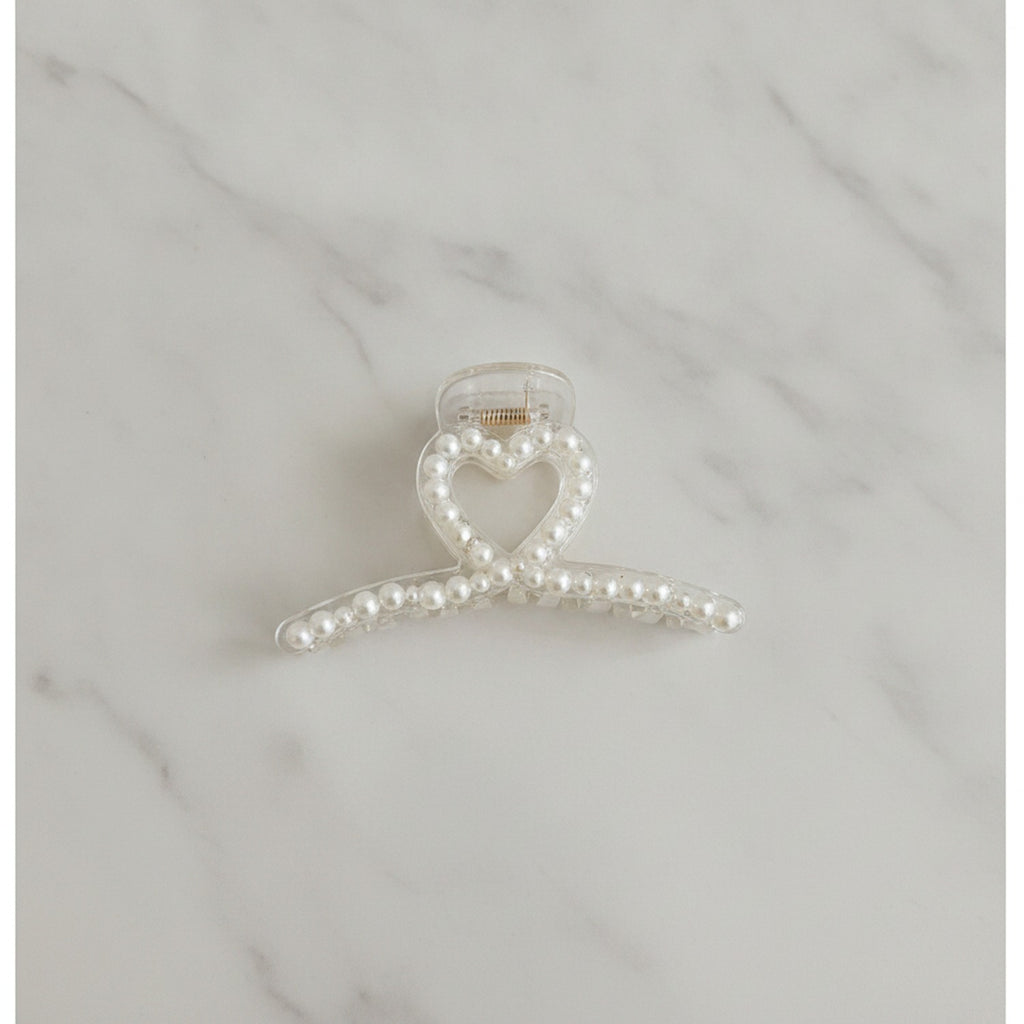 Pearl Heart Hair Claw Clip – hair accessories (view 2)