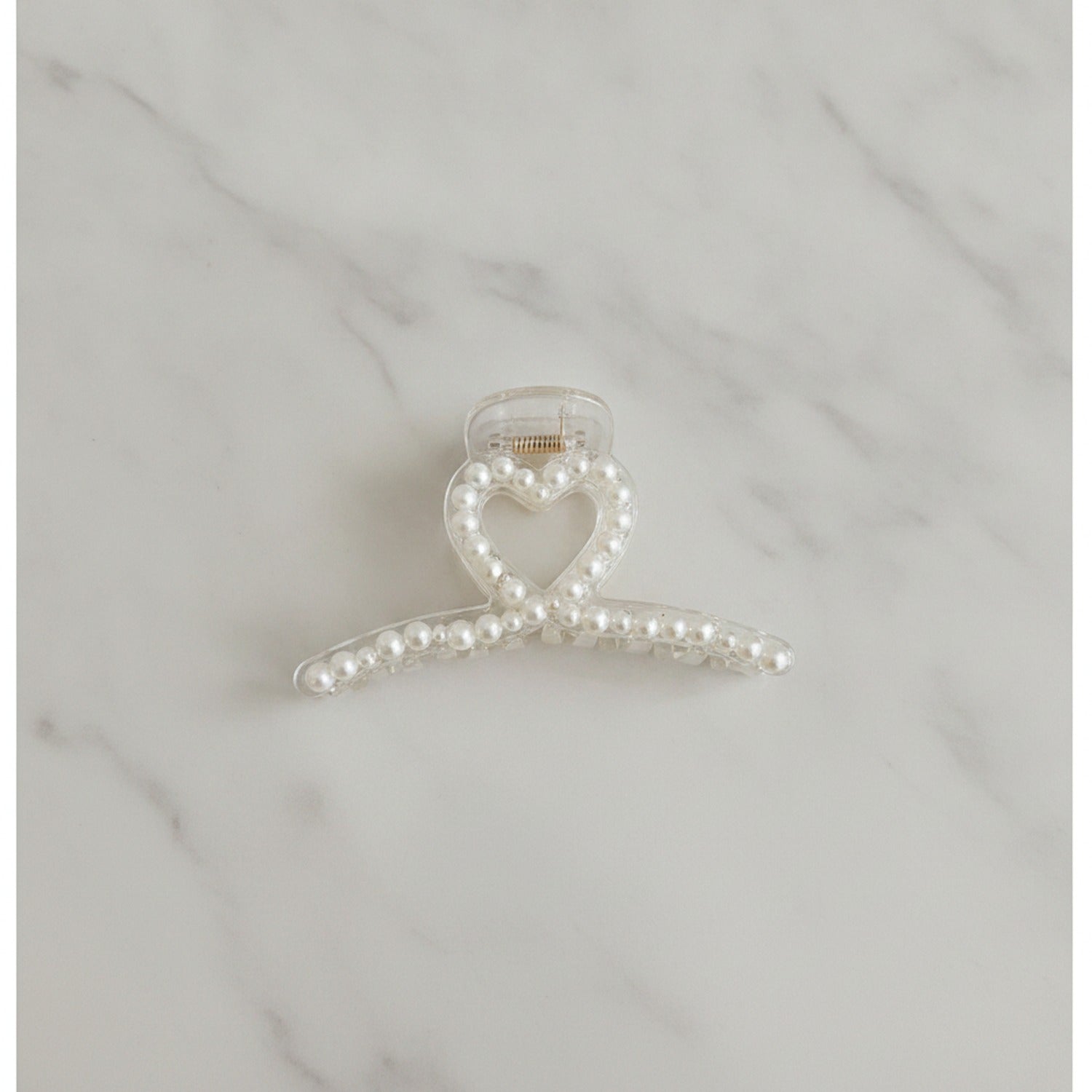 Pearl Heart Hair Claw Clip