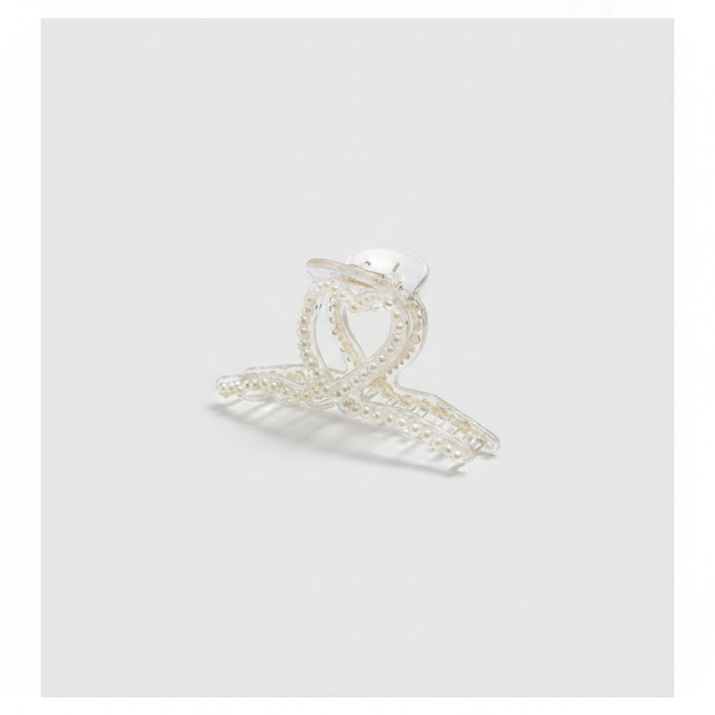 Pearl Heart Hair Claw Clip – hair accessories (view 1)