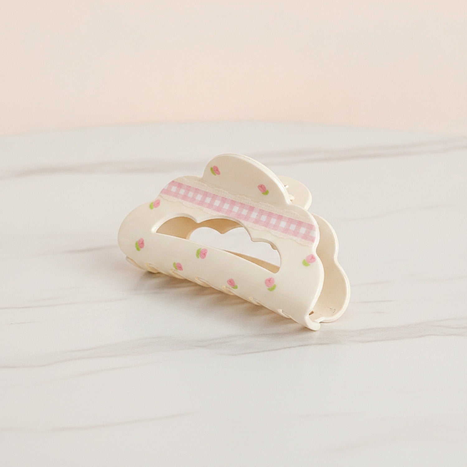 Cream Floral Pearl Hair Claw Clip