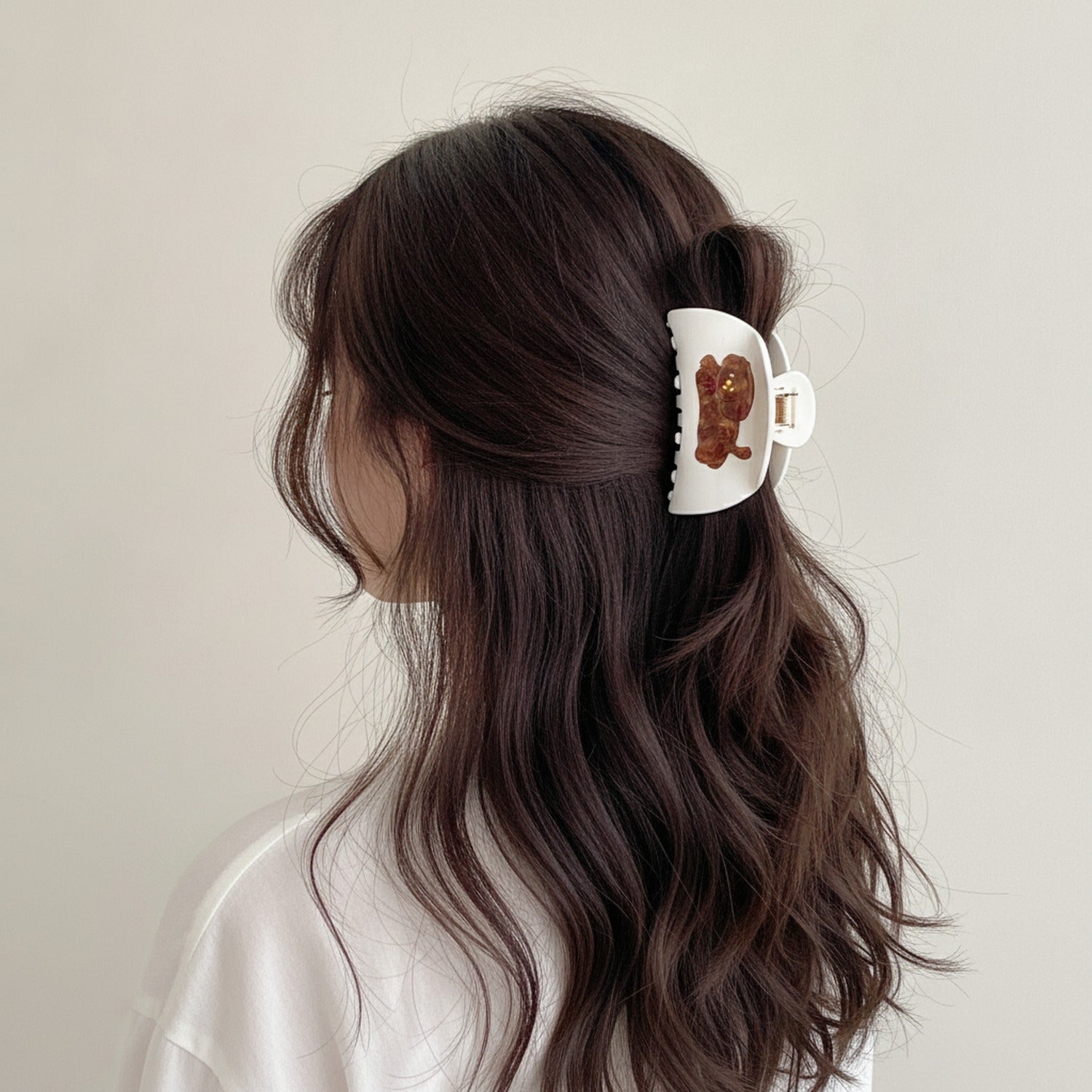 Tortoiseshell Lucky Cat Hair Claw Clip